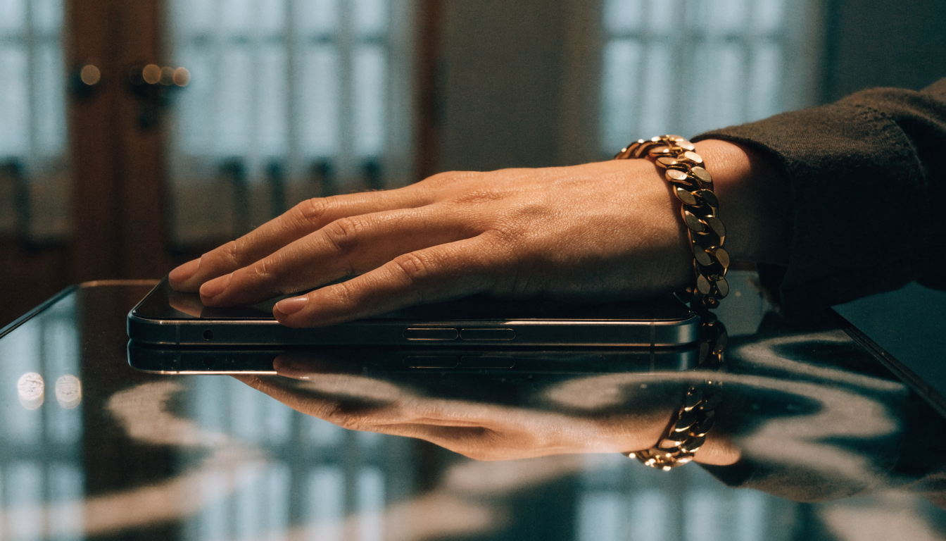 10 Subtle Signs of Depression You’re Missing